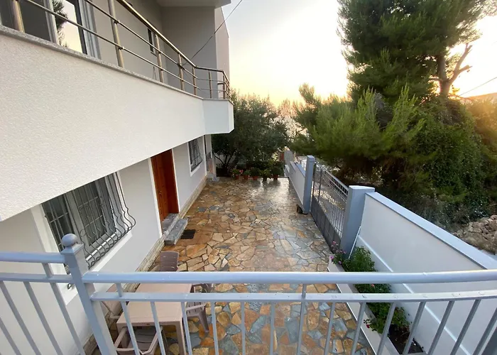 Apartamento Hajdini & *