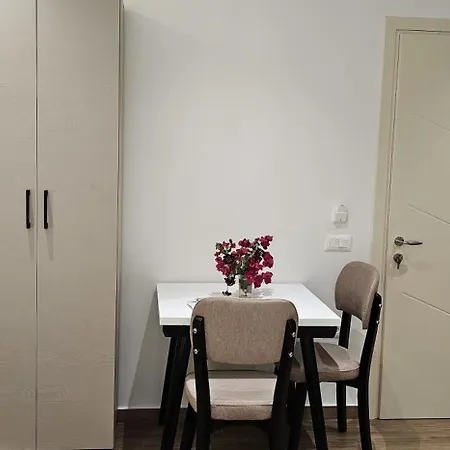 Apartament Hajdini & *