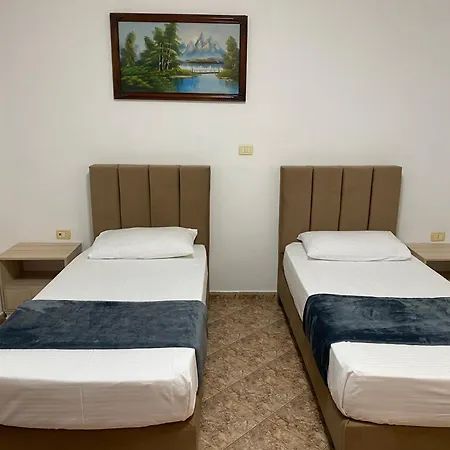 Hajdini & Apartament Saranda