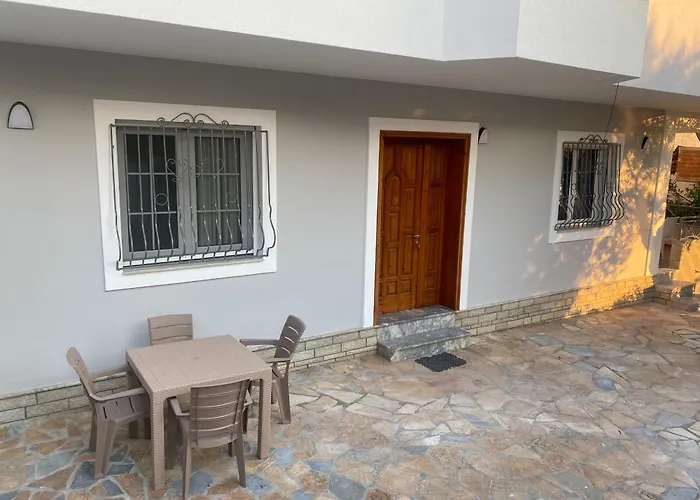 Hajdini & Apartamento *