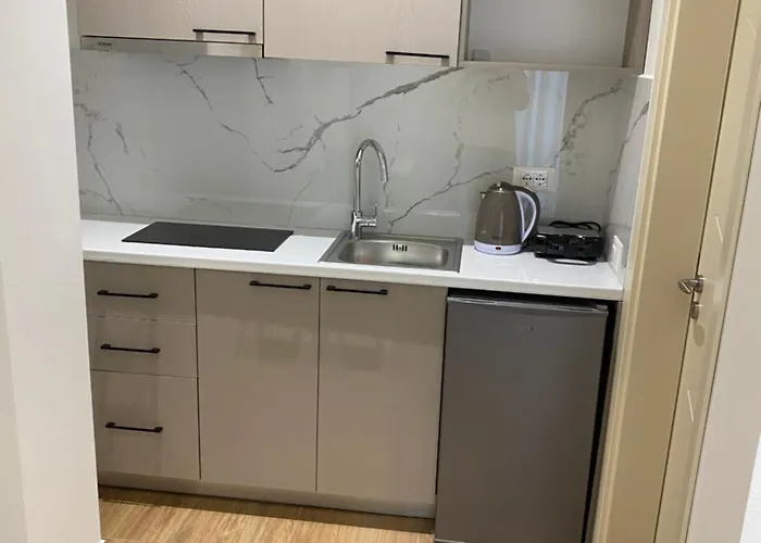 Hajdini & Apartamento *